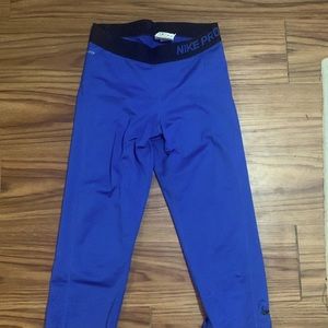 Nike leggings